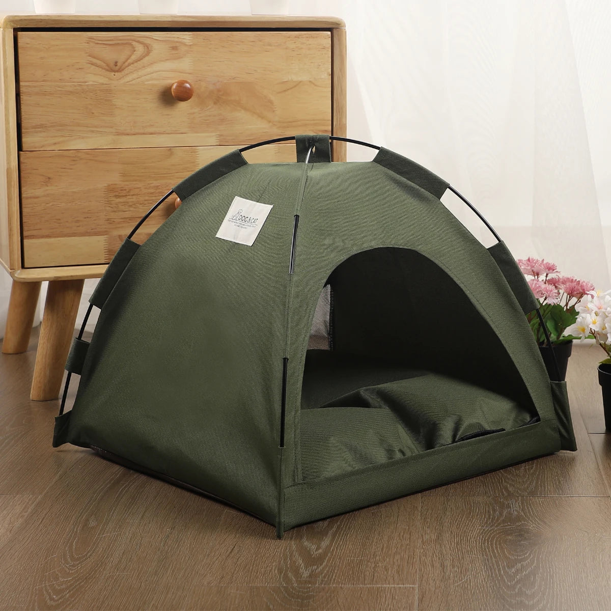 Cozy Cat Tent Bed – Warm Indoor Pet House with Soft Cushion