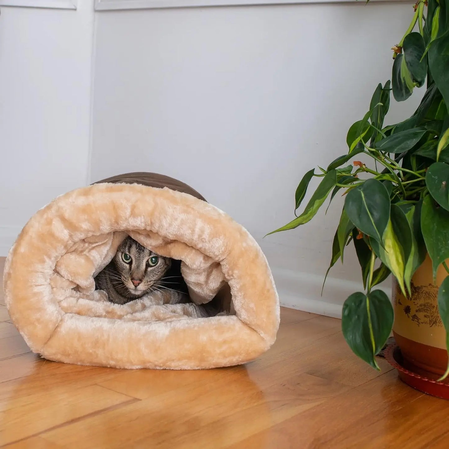 Cozy Semi-Enclosed Cat Bed, Warm Winter Nest, Washable Cover, S/M